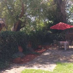 Meet your Posher, Elliot